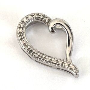 Elegant Silver 925 Floating Heart Pendant